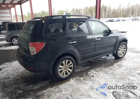 2013 Subaru Forester 2.5X Premium from USA, damaged, VIN JF2SHADC5DH401810